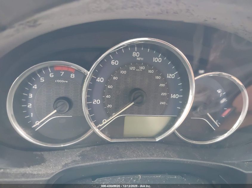 2015 Toyota Corolla Le VIN: 5YFBURHEXFP221847 Lot: 43849020