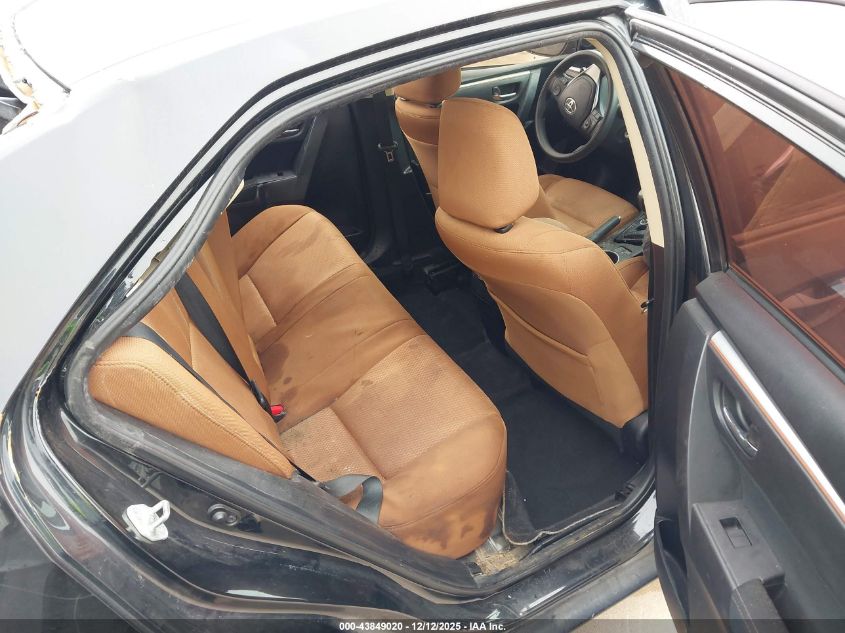 2015 Toyota Corolla Le VIN: 5YFBURHEXFP221847 Lot: 43849020