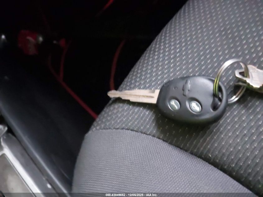 2008 Chevrolet Aveo Ls VIN: KL1TD56618B202749 Lot: 43849052