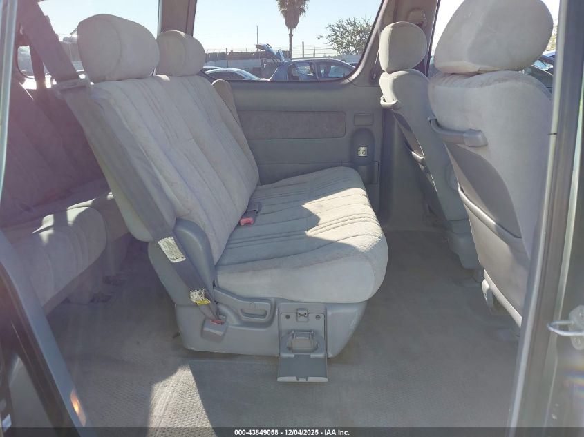 1998 Toyota Sienna Le VIN: 4T3ZF13C2WU083212 Lot: 43849058