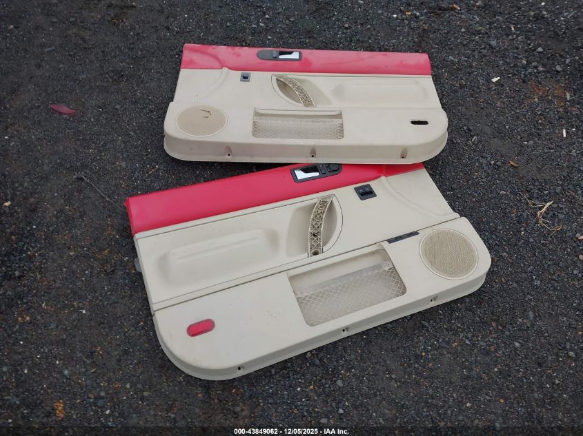 2002 Volkswagen New Beetle Gls VIN: 3VWCK21C62M431984 Lot: 43849062