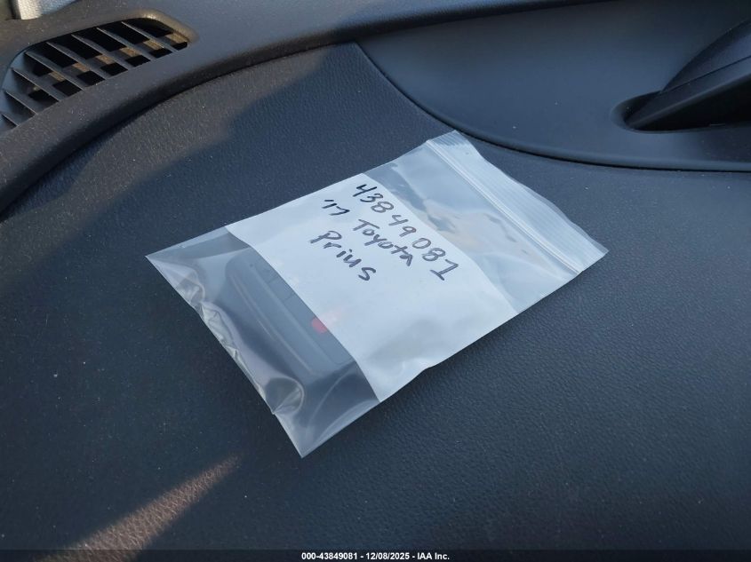 2017 Toyota Prius Three VIN: JTDKARFU1H3035225 Lot: 43849081