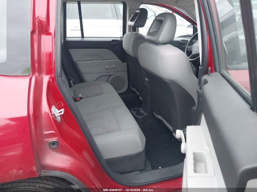 2007 Jeep Compass Sport VIN: 1J8FF47W67D170773 Lot: 43849107