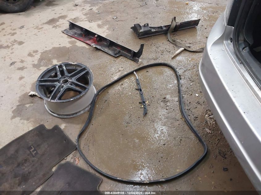 2004 Acura Tl VIN: 19UUA66234A052234 Lot: 43849108