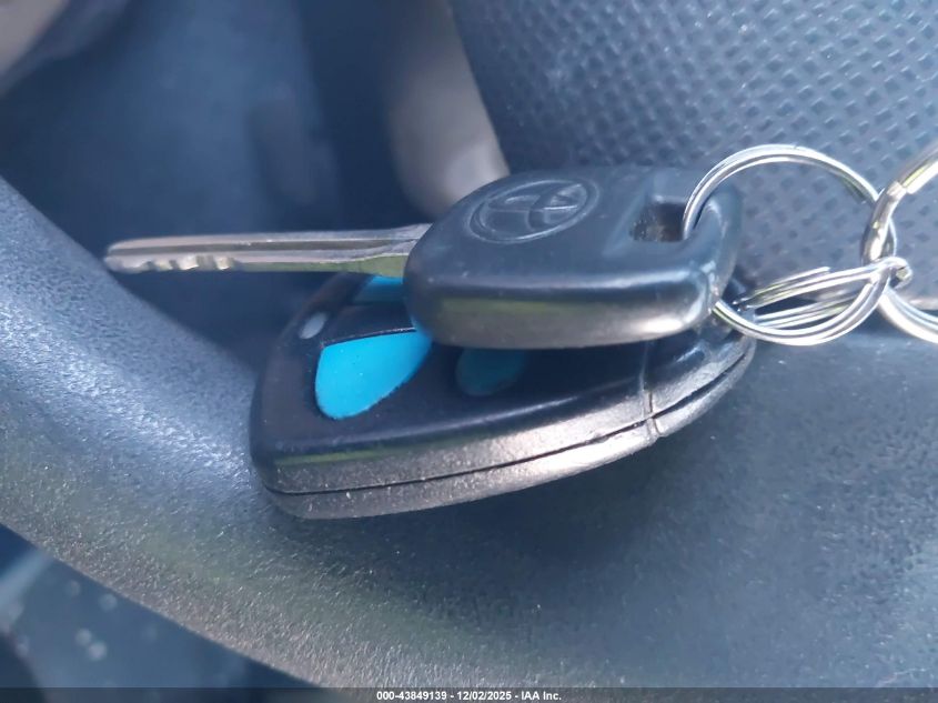 2007 Toyota Yaris VIN: JTDJT923975132839 Lot: 43849139