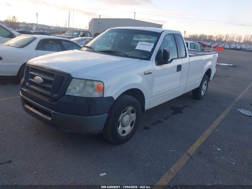 1FTRF12W16NA21707 2006 FORD F-150 photo no. 2