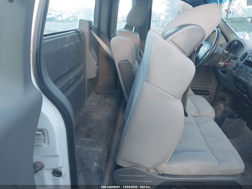 1FTRF12W16NA21707 2006 FORD F-150 photo no. 8