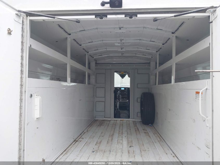 2020 Ford Transit-350 Cutaway VIN: 1FDBW5P80LKA77200 Lot: 43849258