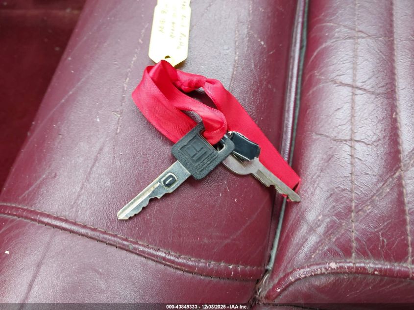 1990 Buick Reatta VIN: 1G4EC33CXLB906892 Lot: 43849333