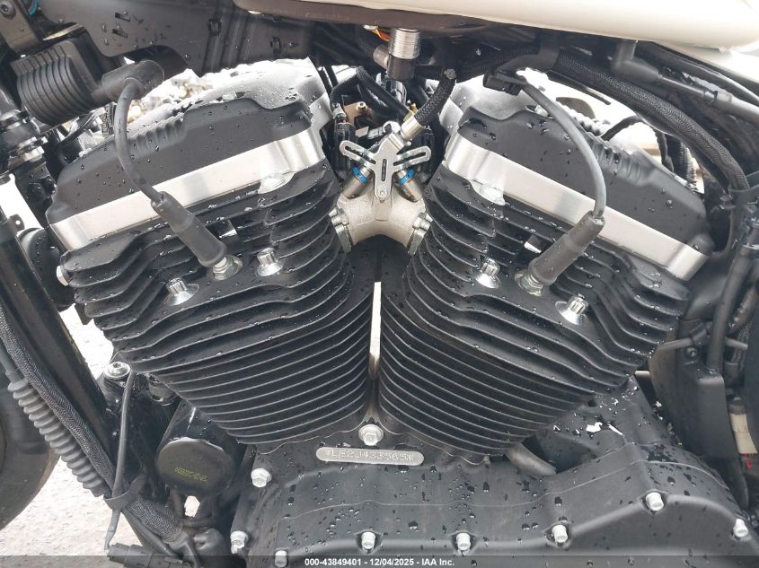 2018 Harley-Davidson Xl883 Iron 883 VIN: 1HD4LE215JC433565 Lot: 43849401