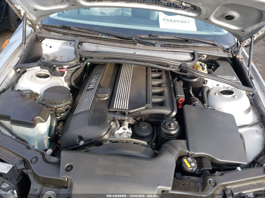 2003 BMW 325I VIN: WBAEV33403KL85265 Lot: 43849409