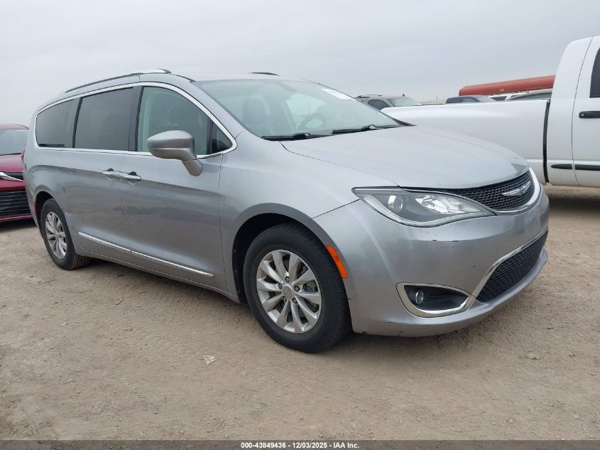 CHRYSLER PACIFICA TOURING L