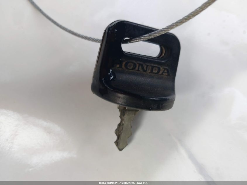 2023 Honda Sxs1000 S4R VIN: 1HFVE0622P4300566 Lot: 43849531