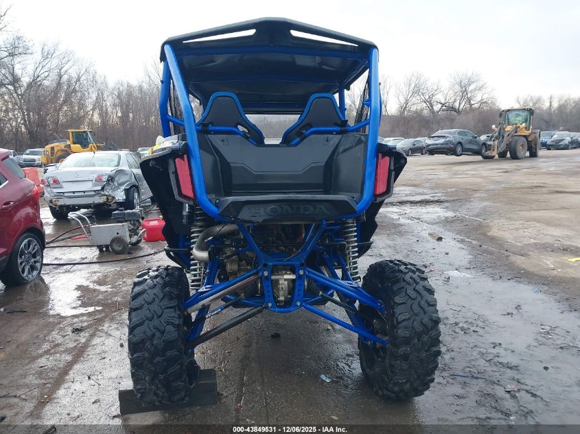 2023 Honda Sxs1000 S4R VIN: 1HFVE0622P4300566 Lot: 43849531