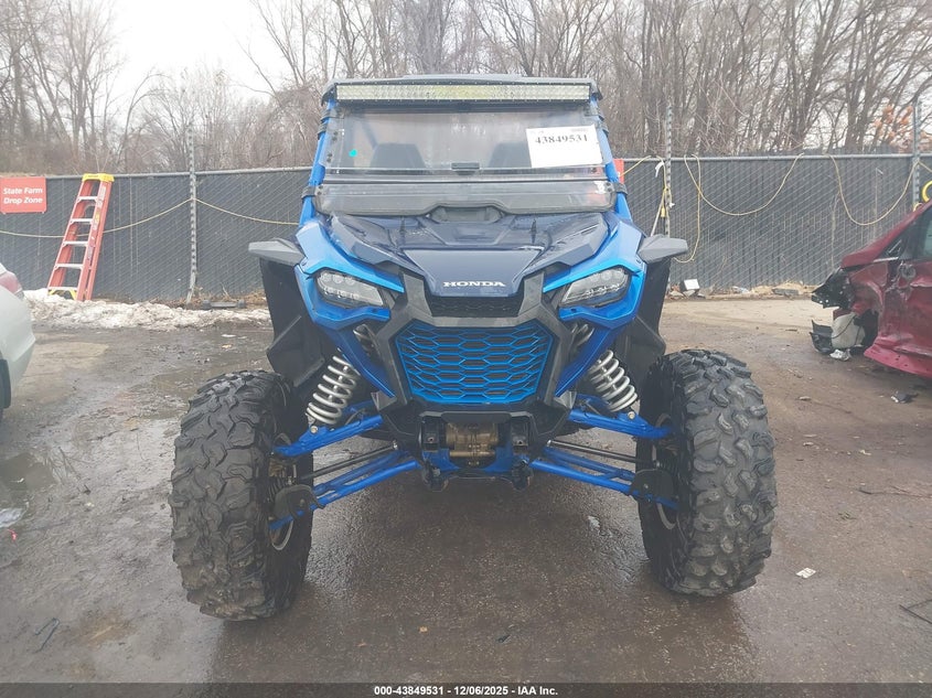 2023 HONDA SXS1000 auction photo 5
