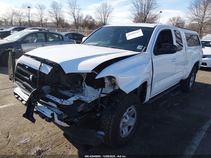 3TYSX5EN4PT019118 2023 TOYOTA TACOMA photo no. 2