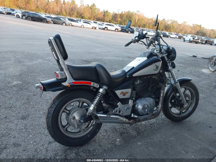 1986 Honda Vt1100 C VIN: 1HFSC1804GA106262 Lot: 43849583
