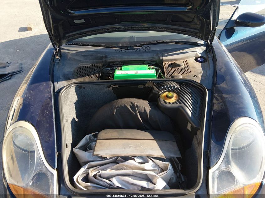 2000 Porsche Boxster VIN: WP0CA2988YU623966 Lot: 43849631