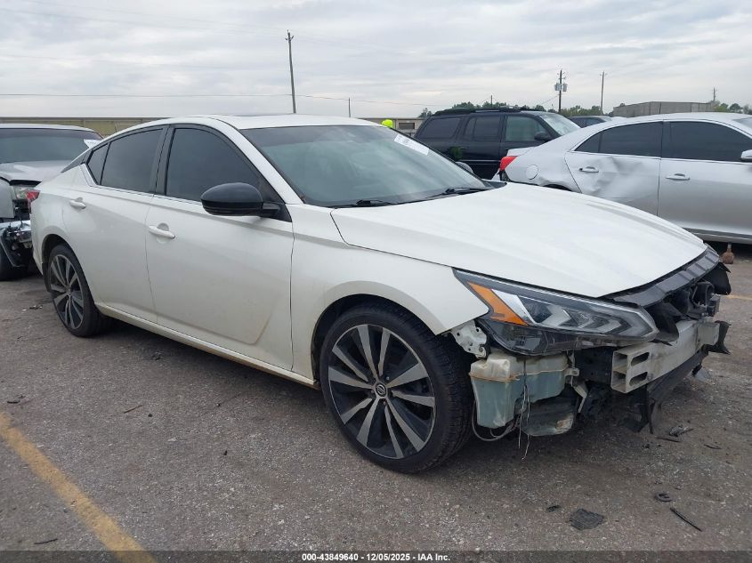 NISSAN ALTIMA SR INTELLIGENT AWD