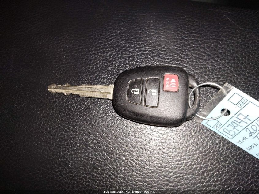 2017 Toyota Rav4 Le VIN: 2T3ZFREV4HW355209 Lot: 43849664