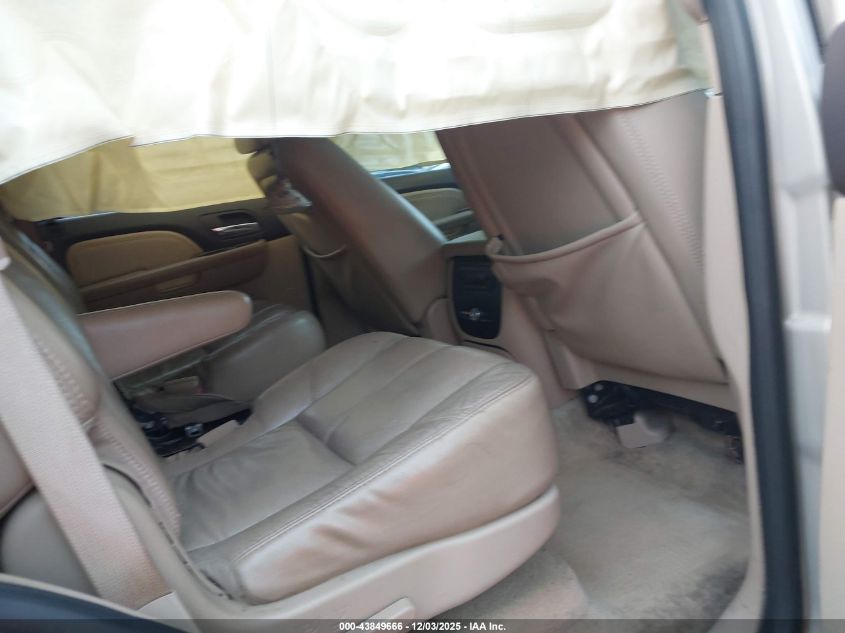 2007 GMC Yukon Denali VIN: 1GKFK63837J396507 Lot: 43849666