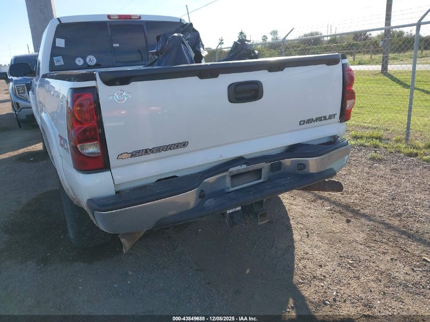 2005 Chevrolet Silverado 1500 Z71 VIN: 2GCEK19BX51312364 Lot: 43849688