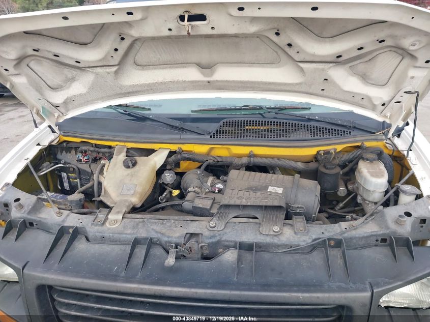 2011 GMC Savana Cutaway Work Van VIN: 1GDY72CA9B1901004 Lot: 43849719