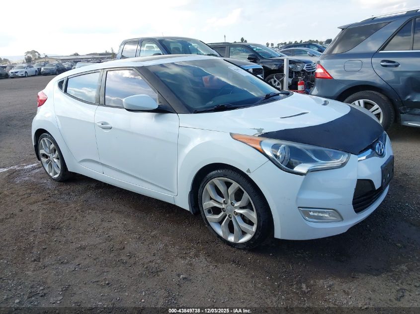 HYUNDAI VELOSTER BASE W/BLACK