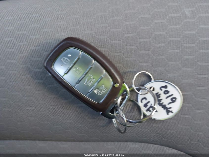 2019 Hyundai Elantra Value Edition VIN: KMHD84LF2KU804969 Lot: 43849741