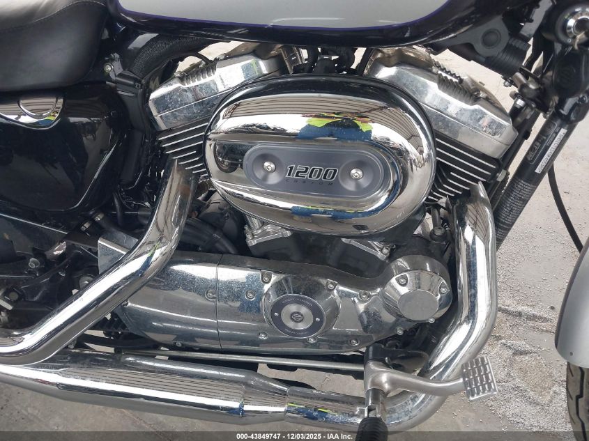 2009 Harley-Davidson Xl1200 C VIN: 1HD1CT3149K455385 Lot: 43849747