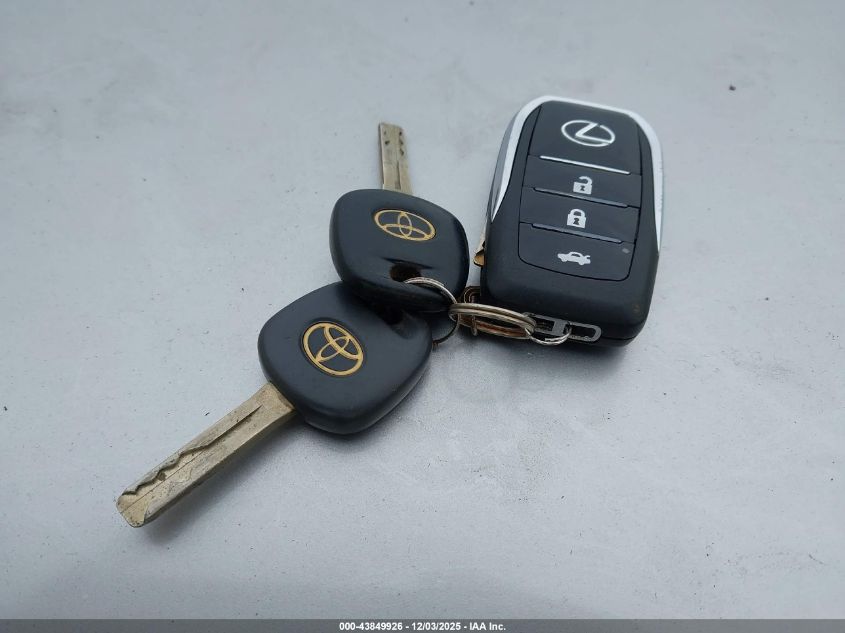 1999 Toyota Other VIN: UCF210094200 Lot: 43849926