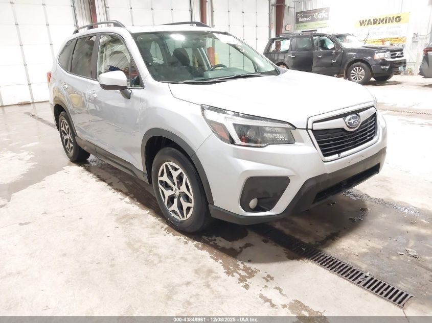 SUBARU FORESTER PREMIUM
