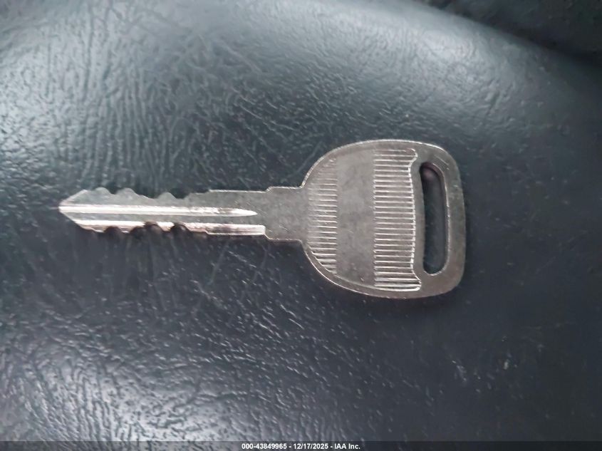 2001 Chevrolet Blazer Ls VIN: 1GNCS18WX1K130211 Lot: 43849965