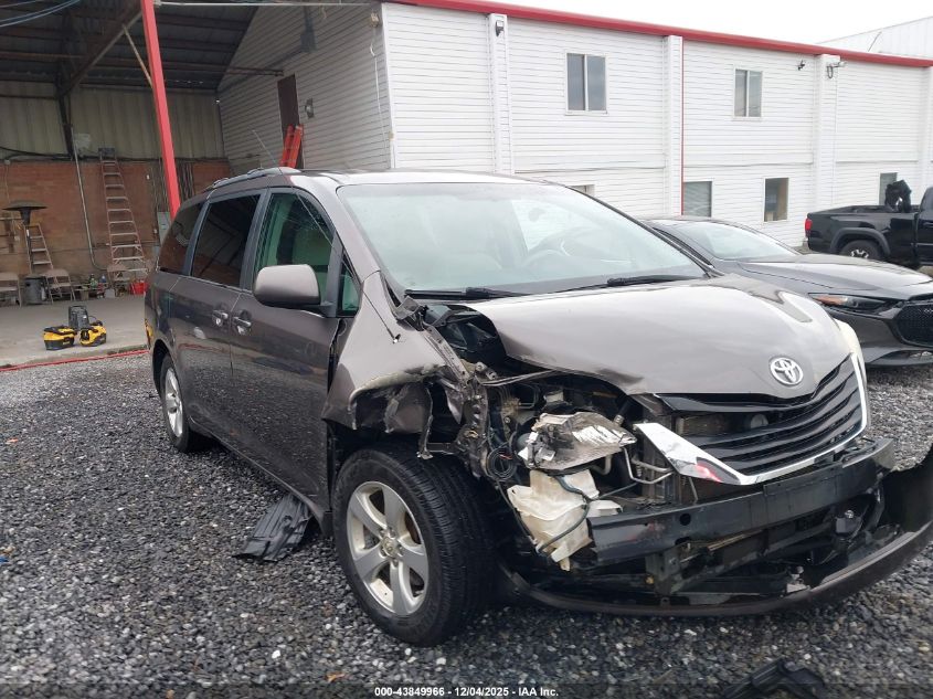 TOYOTA SIENNA LE V6 8 PASSENGER