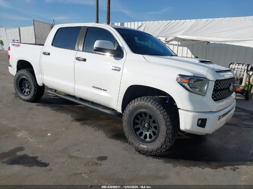 TOYOTA TUNDRA SR5