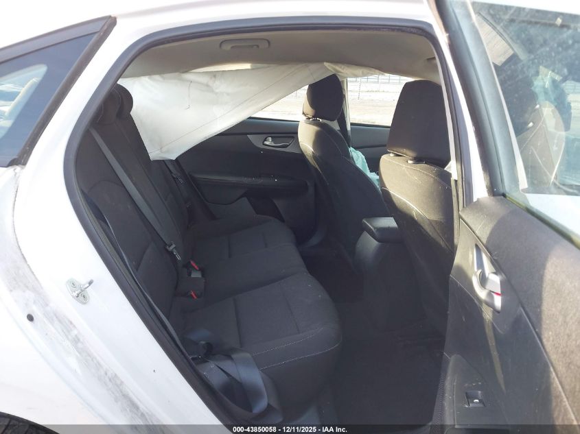 2021 Kia Forte Lxs VIN: 3KPF24AD4ME292634 Lot: 43850058