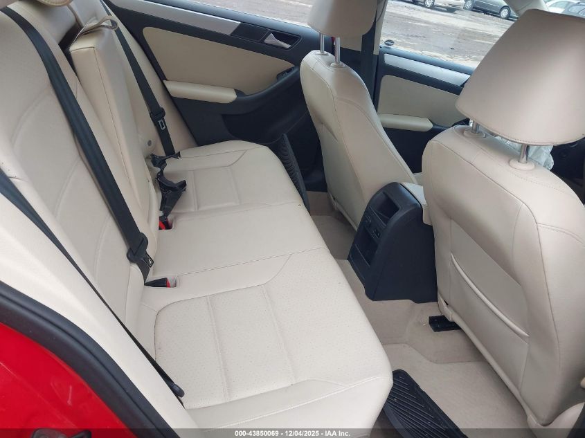 2014 Volkswagen Jetta 1.8T Se VIN: 3VWD17AJ6EM325221 Lot: 43850069