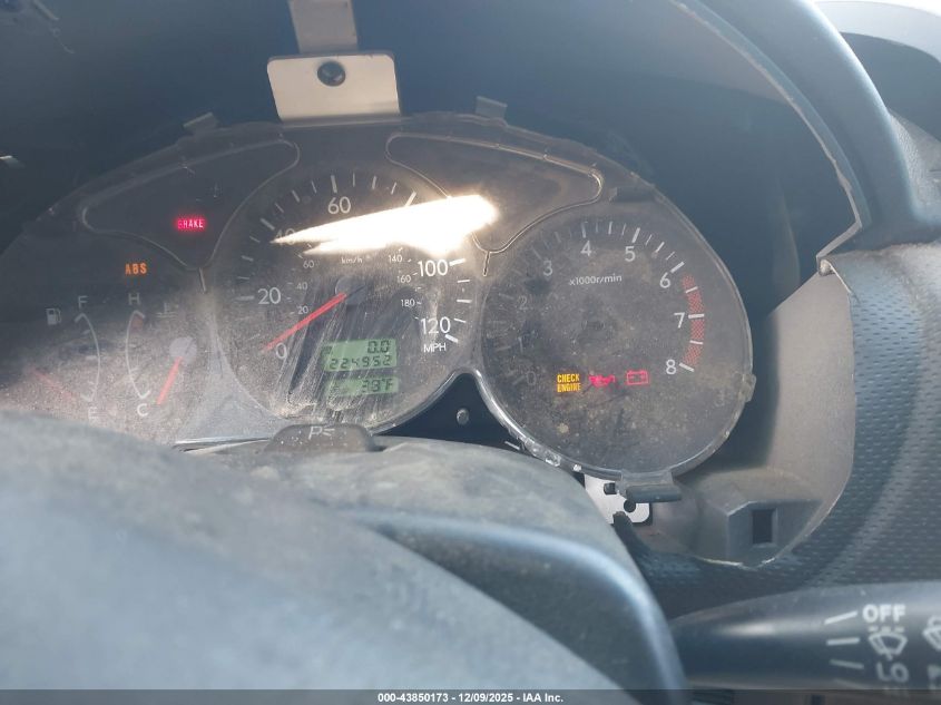 2004 Subaru Forester 2.5X VIN: JF1SG63604G714804 Lot: 43850173