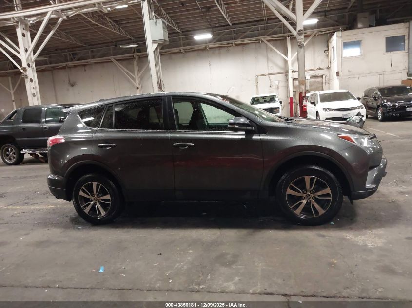 2018 Toyota Rav4 Xle VIN: 2T3RFREV8JW808026 Lot: 43850181