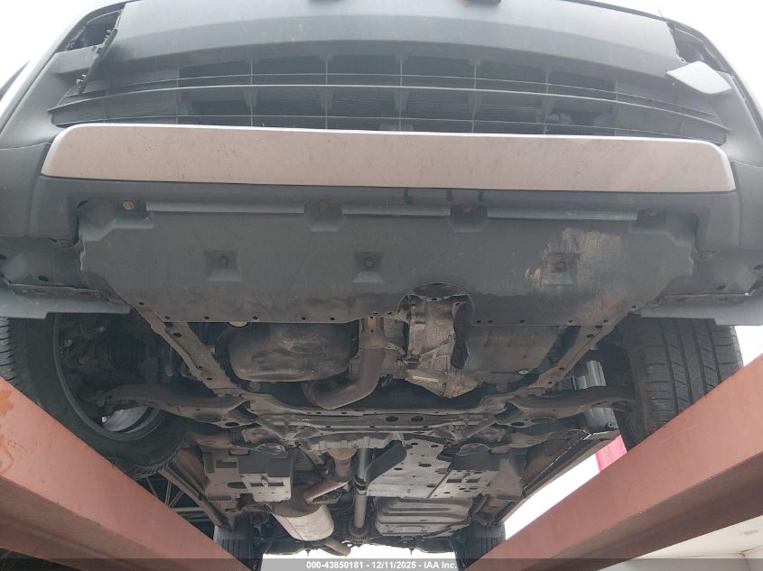 2018 Toyota Rav4 Xle VIN: 2T3RFREV8JW808026 Lot: 43850181