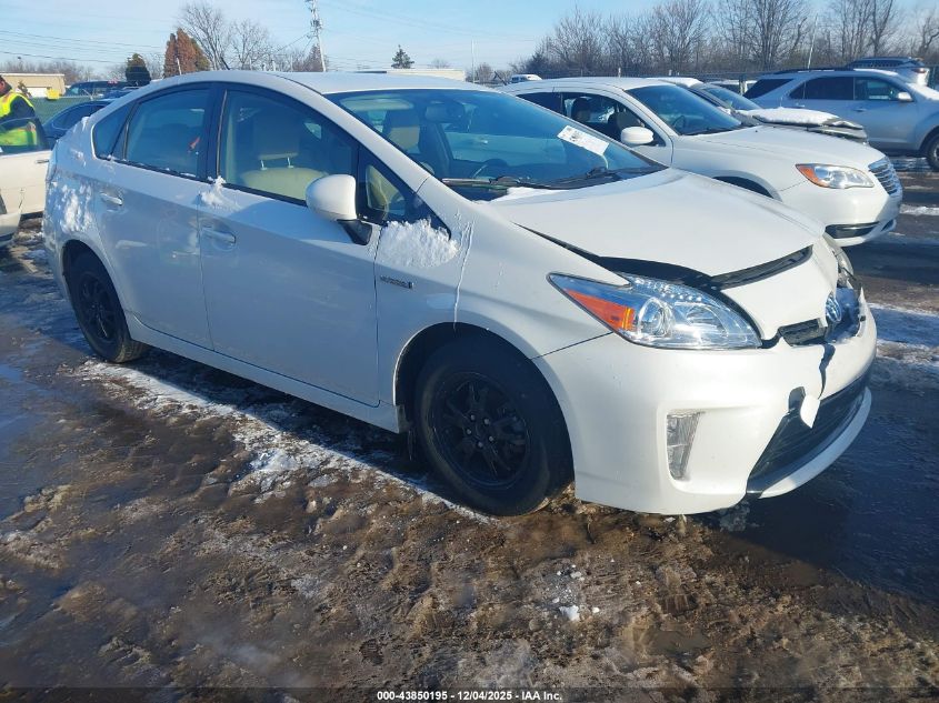 TOYOTA PRIUS FOUR