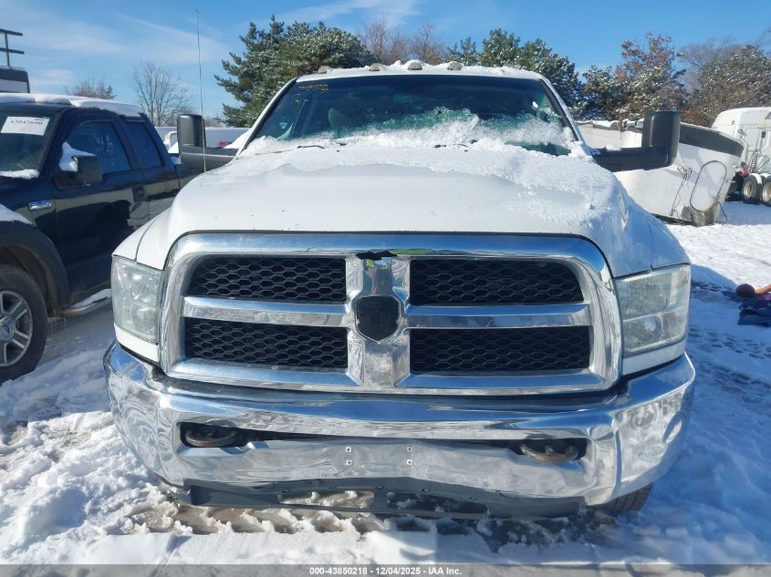 2018 Ram 3500 Slt 4X4 8' Box VIN: 3C63RRHL9JG285260 Lot: 43850218