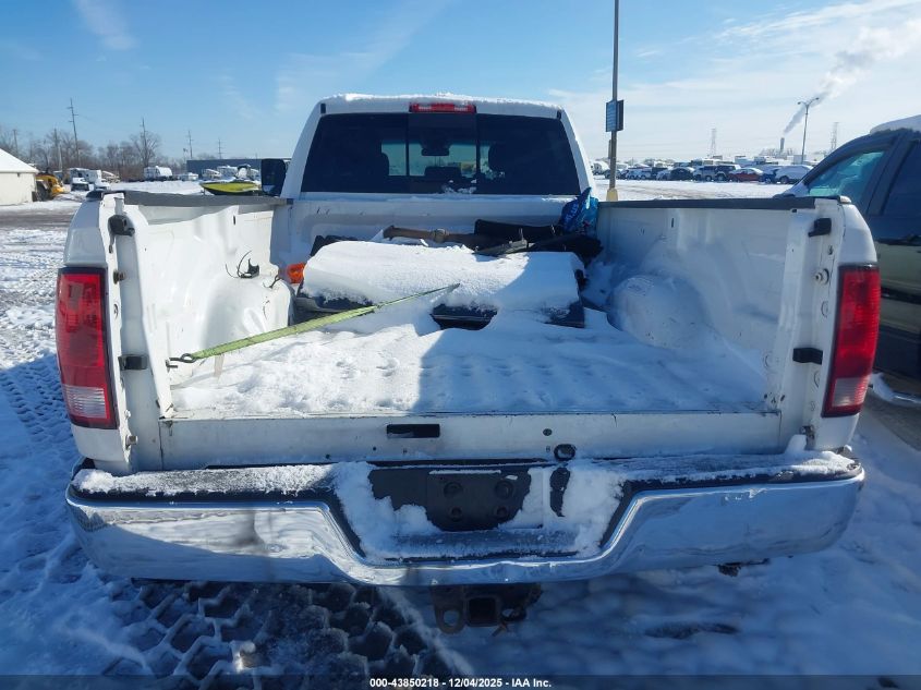 2018 Ram 3500 Slt 4X4 8' Box VIN: 3C63RRHL9JG285260 Lot: 43850218