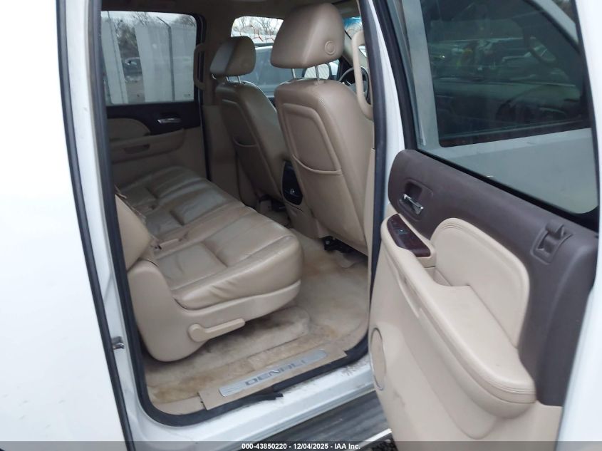 2007 GMC Yukon Xl 1500 Denali VIN: 1GKFK668871206700 Lot: 43850220