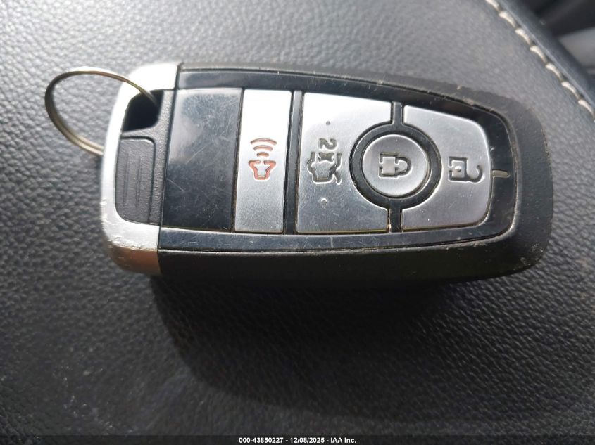 2020 Ford Fusion Hybrid Se VIN: 3FA6P0LU7LR267392 Lot: 43850227