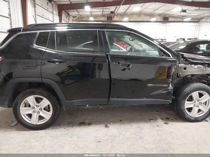 2022 Jeep Compass Latitude 4X4 VIN: 3C4NJDBB8NT219856 Lot: 43850310