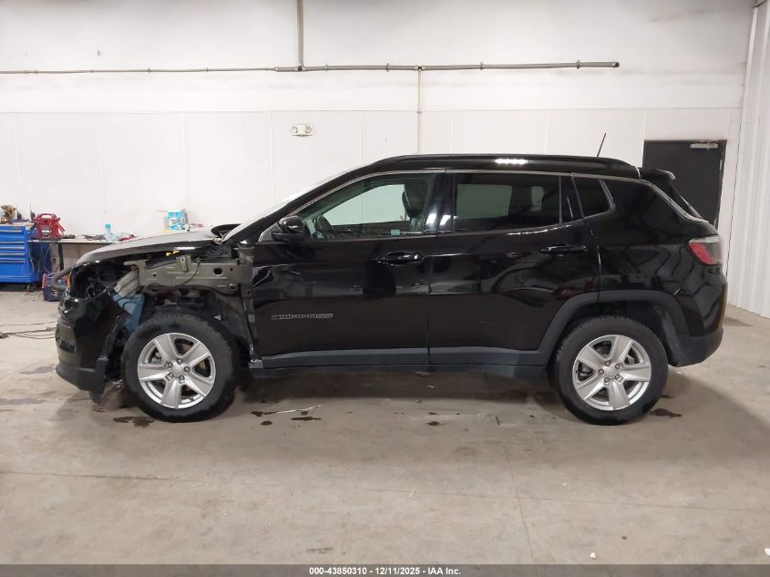2022 Jeep Compass Latitude 4X4 VIN: 3C4NJDBB8NT219856 Lot: 43850310