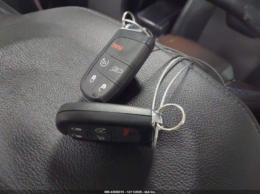 2022 Jeep Compass Latitude 4X4 VIN: 3C4NJDBB8NT219856 Lot: 43850310