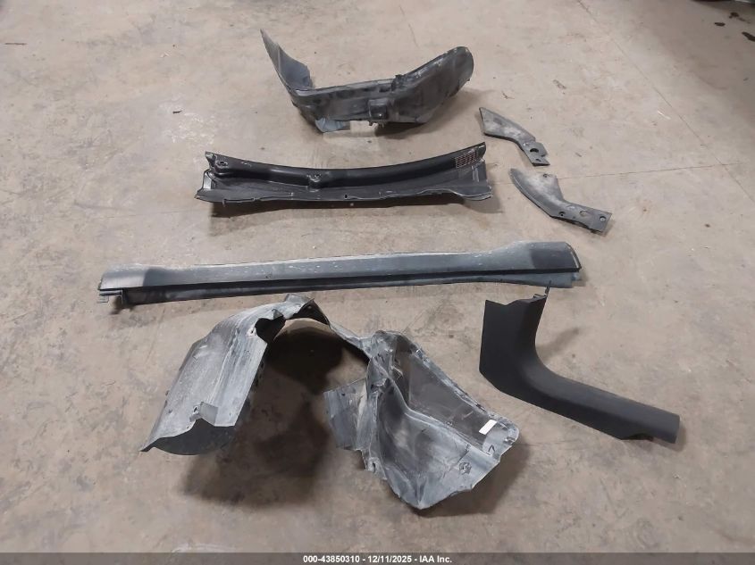 2022 Jeep Compass Latitude 4X4 VIN: 3C4NJDBB8NT219856 Lot: 43850310