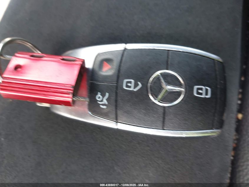 2020 Mercedes-Benz Glb 250 4Matic VIN: W1N4M4HB6LW038619 Lot: 43850317